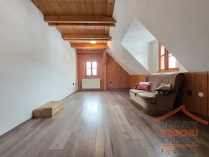 Prodej rodinného domu, Nová Paka - Podlevín, 185 m2