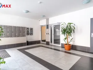 Prodej bytu 3+1, Praha - Záběhlice, Zvonková, 62 m2