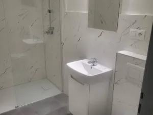 Pronájem bytu 1+kk, Praha - Uhříněves, 38 m2