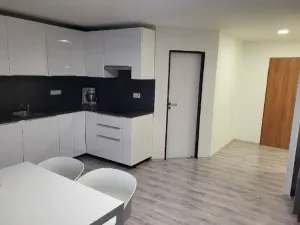 Pronájem bytu 2+kk, Praha - Uhříněves, Netluky, 55 m2