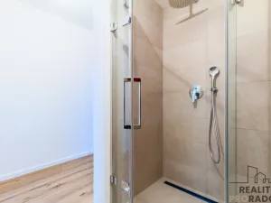 Prodej bytu 1+kk, Kladno, Ke křížku, 30 m2