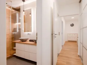 Pronájem bytu 3+1, Praha - Strašnice, Ke Strašnické, 77 m2