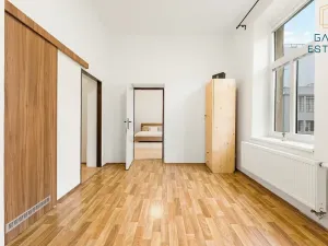 Prodej bytu 2+1, Olomouc, Smetanova, 67 m2