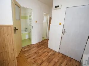 Prodej bytu 3+1, Libořice, 72 m2