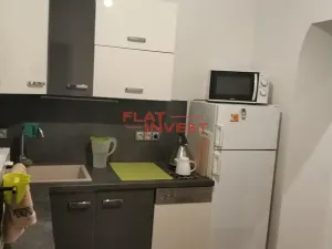 Pronájem bytu 2+kk, Praha - Holešovice, Jirečkova, 52 m2