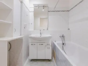 Pronájem bytu 2+1, Praha - Bohnice, Gdaňská, 58 m2