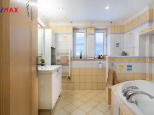 Pronájem bytu 4+1, Most, Jana Opletala, 110 m2