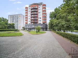 Pronájem bytu 2+kk, Pardubice, nábřeží Závodu míru, 62 m2