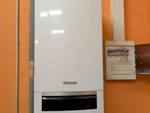 Pronájem obchodního prostoru, Teplice, Pražská, 380 m2