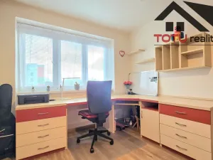 Prodej bytu 2+1, Jaroměř, Knappova, 63 m2