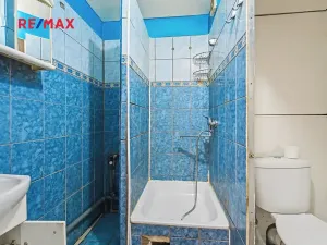 Prodej bytu 2+kk, Praha - Prosek, Zárybská, 42 m2