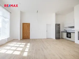 Prodej rodinného domu, Vráž, Nad Loděnicí, 219 m2