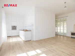 Prodej rodinného domu, Vráž, Nad Loděnicí, 219 m2