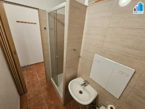 Pronájem bytu 1+kk, Plzeň - Doubravka, Na Dlouhých, 25 m2