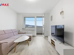 Prodej bytu 3+1, Sokolov, Švabinského, 75 m2