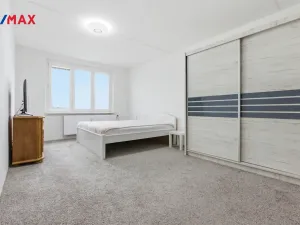 Prodej bytu 3+1, Sokolov, Švabinského, 75 m2