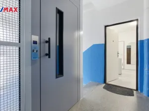 Prodej bytu 3+1, Sokolov, Švabinského, 75 m2