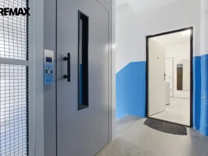 Prodej bytu 3+1, Sokolov, Švabinského, 75 m2