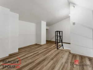 Pronájem bytu 2+kk, Pardubice - Zelené Předměstí, Svobody, 48 m2