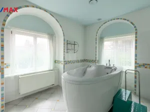 Prodej ubytování, Karlovy Vary, Na Vyhlídce, 1580 m2