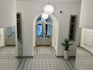 Prodej bytu 2+kk, Praha - Vinohrady, Laubova, 48 m2