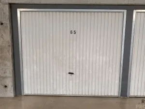 Pronájem garáže, Olomouc, Schweitzerova, 15 m2