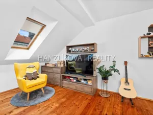 Pronájem bytu 2+1, České Budějovice, Rudolfovská tř., 67 m2