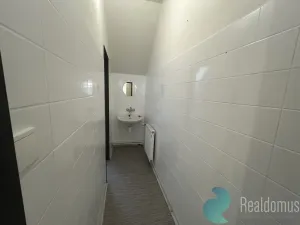 Pronájem kanceláře, České Budějovice - České Budějovice 2, Husova tř., 139 m2