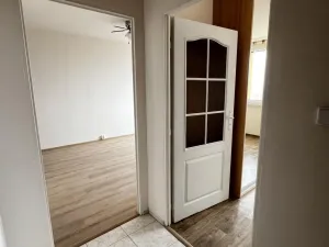 Pronájem bytu 2+kk, Praha - Letňany, Krausova, 43 m2