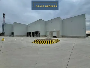 Pronájem skladu, Kozomín, 3500 m2