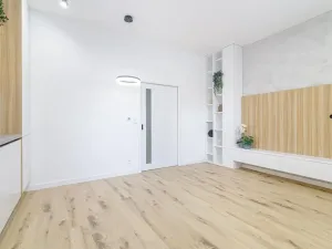 Pronájem bytu 2+kk, Ostrava, Slavníkovců, 42 m2