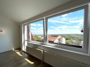Pronájem bytu 3+kk, Praha - Smíchov, Nad Palatou, 75 m2