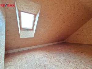 Prodej bytu 2+1, Lochovice, 64 m2