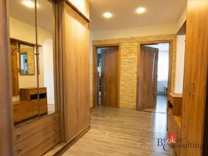 Prodej bytu 4+1, Zbůch, U Vlečky, 84 m2