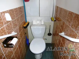 Pronájem bytu 3+kk, Praha - Prosek, Pískovcová, 70 m2