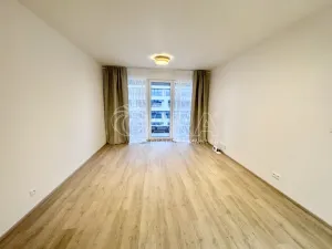 Pronájem bytu 1+kk, Praha - Hloubětín, Poděbradská, 32 m2