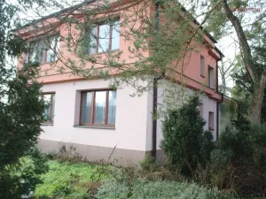 Prodej rodinného domu, Káraný, Na Betonce, 190 m2