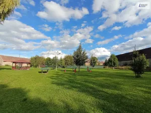 Prodej chalupy, Kozárovice, 165 m2