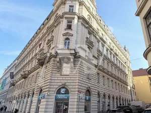 Pronájem kanceláře, Praha - Nové Město, Lazarská, 379 m2