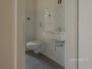 Prodej atypického bytu, Praha - Vysočany, Kolbenova, 181 m2