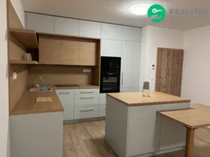 Pronájem bytu 2+kk, Olomouc - Slavonín, Loudova, 57 m2