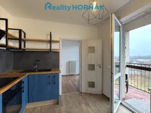 Prodej bytu 4+1, Stádlec, 83 m2
