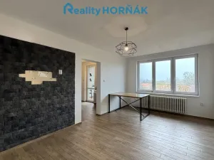 Prodej bytu 4+1, Stádlec, 83 m2