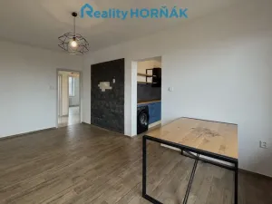 Prodej bytu 4+1, Stádlec, 83 m2