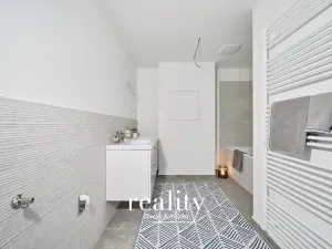 Prodej bytu 3+kk, Znojmo, Kosmákova, 110 m2