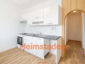 Pronájem bytu 2+1, Karviná - Nové Město, tř. Osvobození, 53 m2
