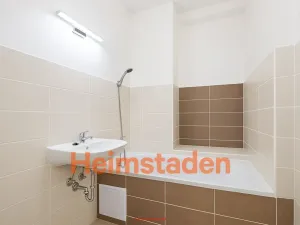 Pronájem bytu 2+1, Karviná - Nové Město, tř. Osvobození, 57 m2