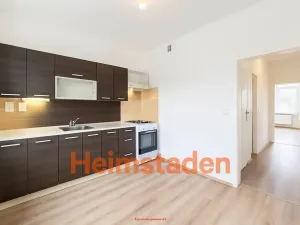 Pronájem bytu 2+1, Karviná - Nové Město, tř. Osvobození, 56 m2