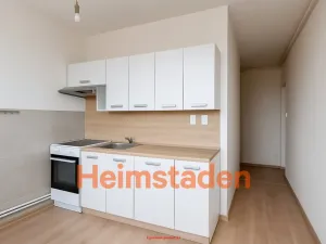 Pronájem bytu 2+1, Orlová - Lutyně, Masarykova třída, 56 m2