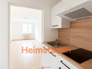 Pronájem bytu 1+kk, Havířov - Město, Hlavní třída, 20 m2